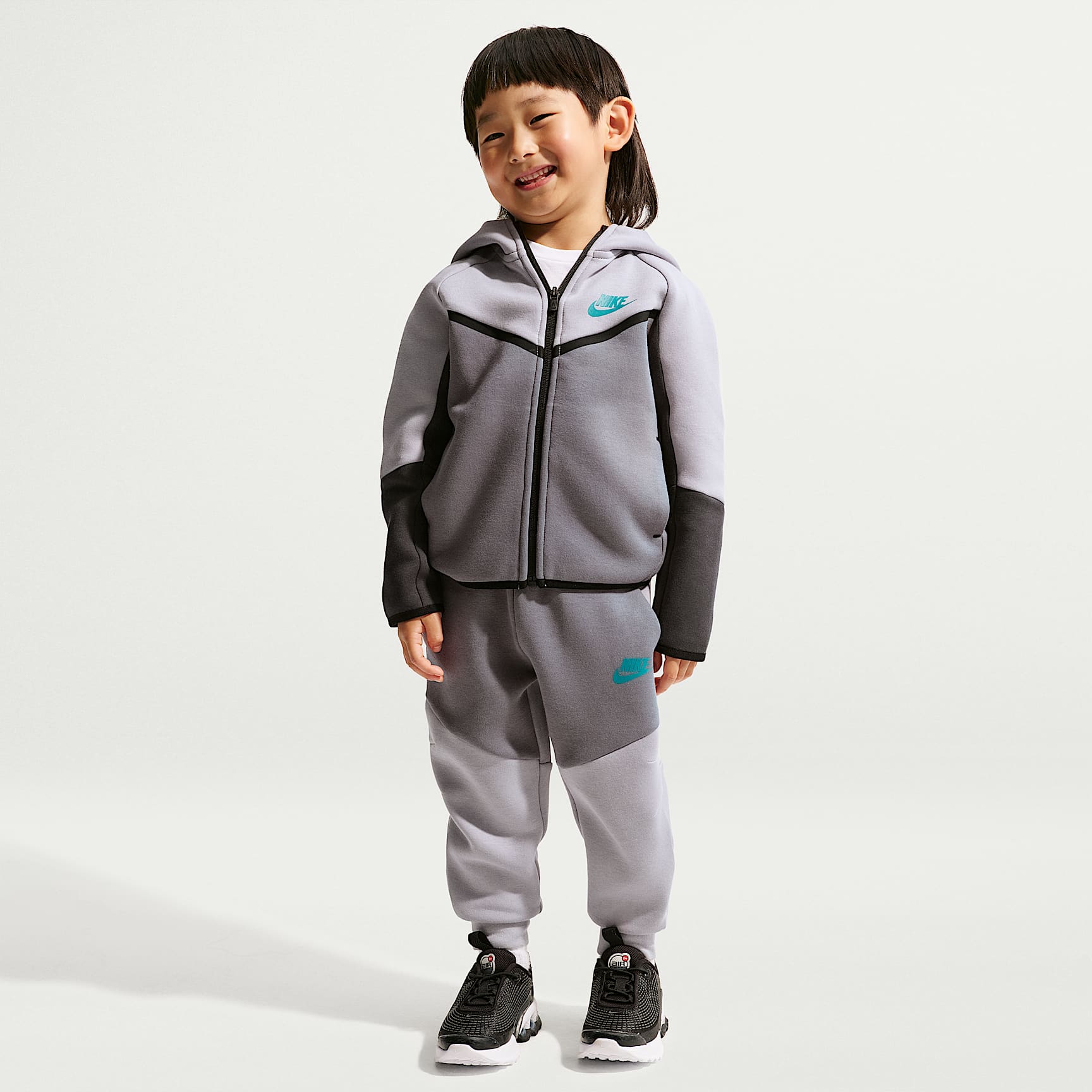 Nike Sportswear Toddler Tech Fleece 2-Piece Full-Zip Set. Nike.com